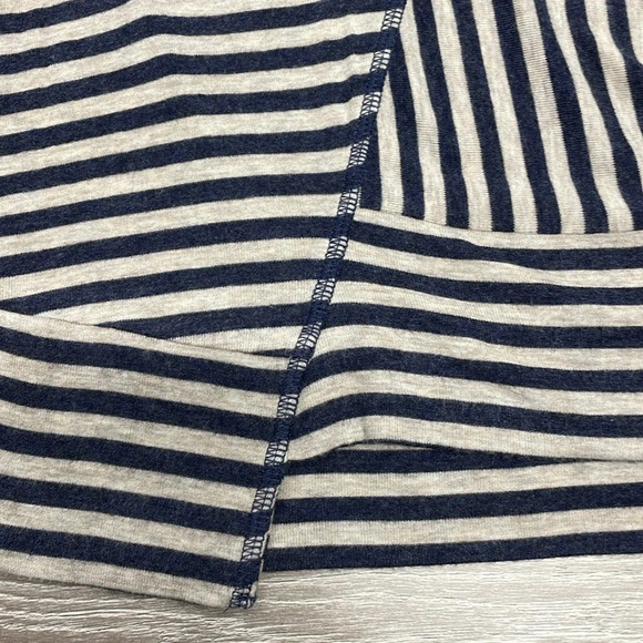 NWOT Cabi #3228 Ernest Knit Long Sleeve Tee Tunic Top Navy Oatmeal Striped XS - Picture 14 of 16